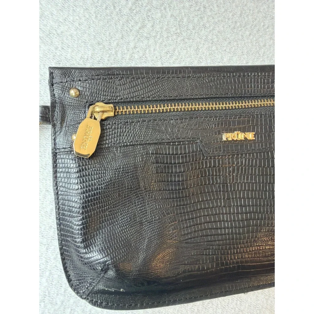 Prune Black Lizard Embossed Leather Wristlet Clutch Bag Gold Hardware Argentina